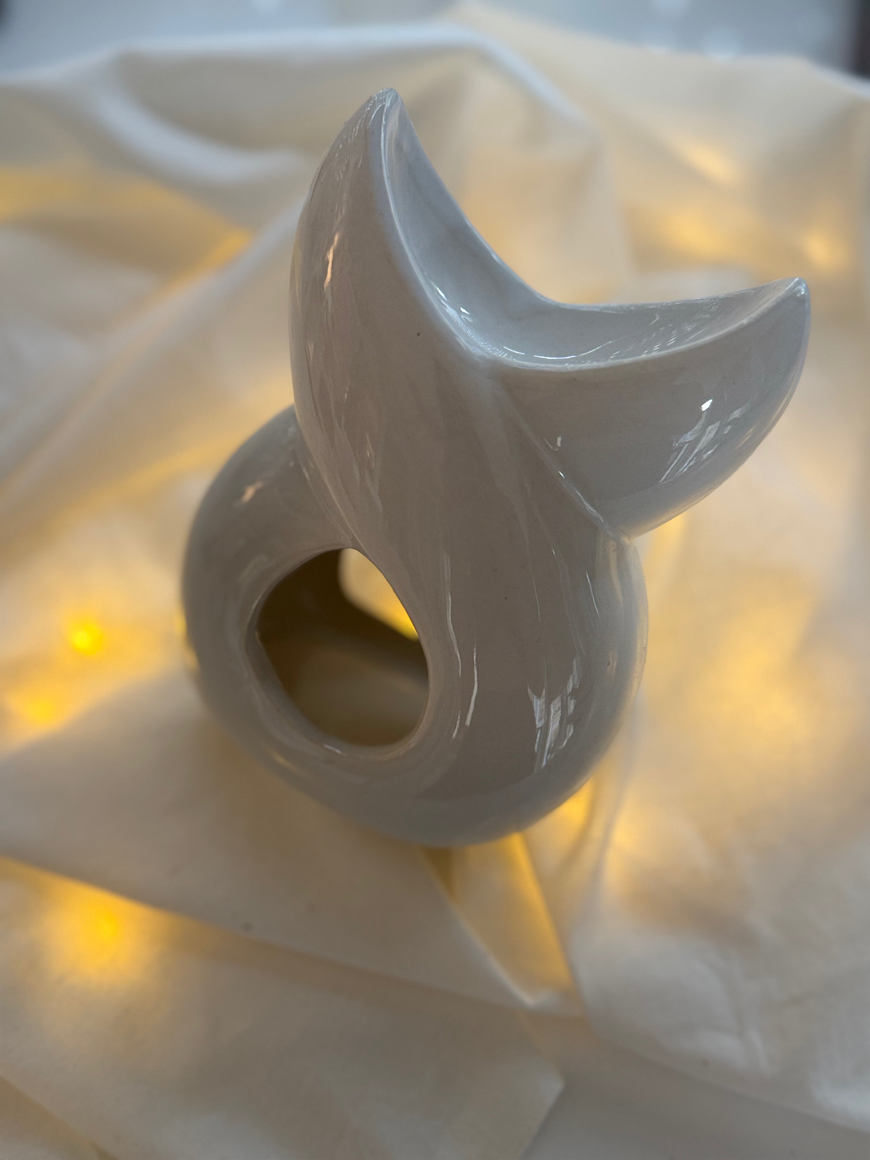 Twisted White Wax Melt Burner