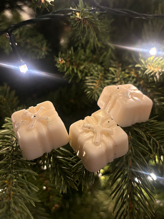 Gingerbread Present Wax Melts